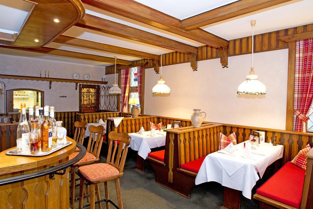 Hotel Mennicken Wurselen Luaran gambar