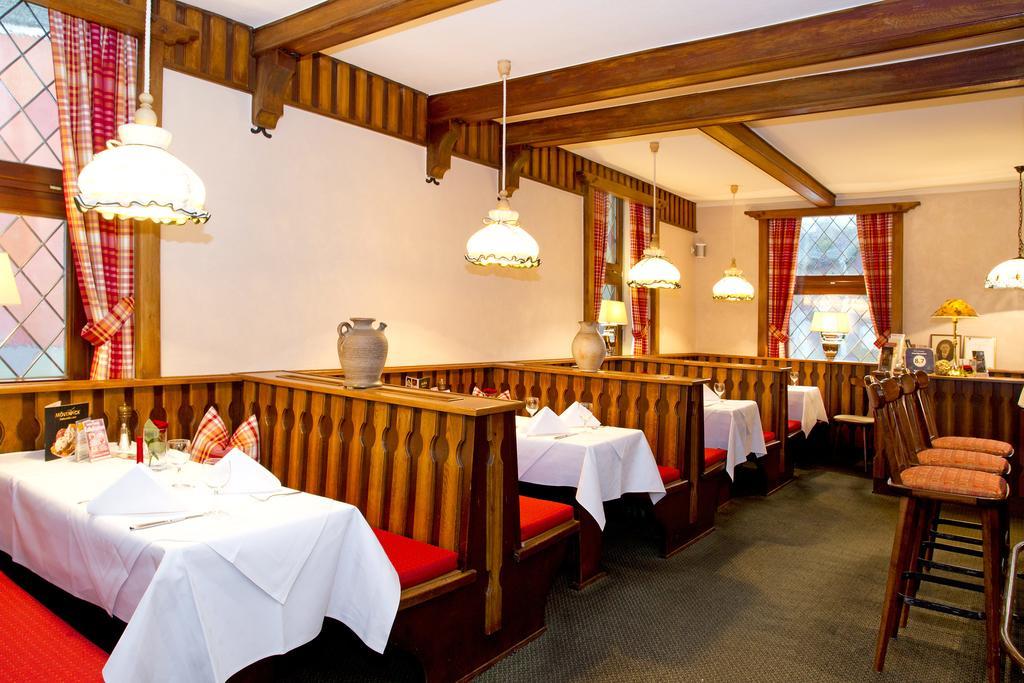 Hotel Mennicken Wurselen Luaran gambar